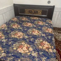 تخت دو نفره به همراه تشک طبی