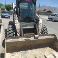 بابکت مینی لودر اس سیصد امریکایی