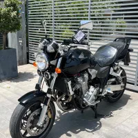 موتور سنگین cb 1300 honda