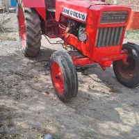 تراکتور بی ام ولوو