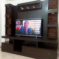 زیر تلویزیونی سالم و بدون خط و خش