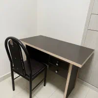 میز و صندلی