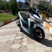 کیلیک|موتورسیکلت|قیدار, |دیوار