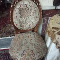 چهار عدد صندلی کار کرده از هر کدام دو عدد