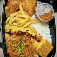 کمک آشپز و کارگر ساده پیک موتوری