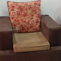 مبل و فرش