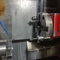 اپراتور دستگاه تراش cnc