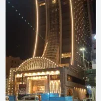 راننده برای آژانس هتل چهار ستاره