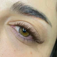 کاشت مژه