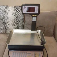 ترازوی محک