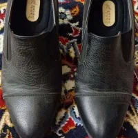کفش چرم زنانه