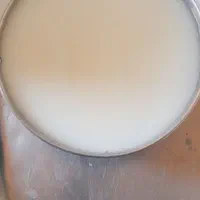 دوغ محلی غلیظ حدودن 40یا 50کیلو میشه