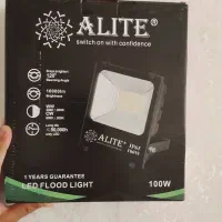 دو عدد پروژکتور ۱۰۰ وات برند ALITE