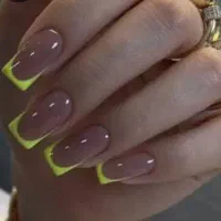 آموزش کاشت ناخن ۳ملیون