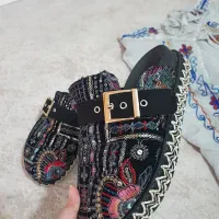 صندل و کیف و کتونی و بوت سایز  ۳۷ و ۳۸