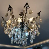 لوستر ۸شاخه