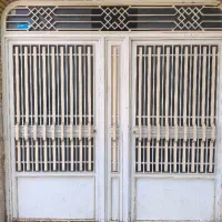 درب آهنی کاملا سالم