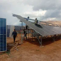 جذب نیروی کار فنی برای کار در نیروگاه خورشیدی