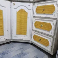 کابینت فلزی بسیار تمیر