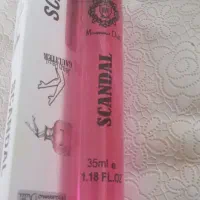 عطر زنانه اسکندل خاص