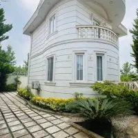 ویلاباغ-خوش-انرژی-اینجور-ارزان-نداریم-قلب-زیباکنار
