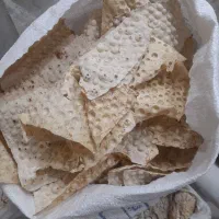 نان خشک تمیز