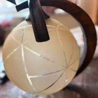 لوستر چوبی و شیشه ای