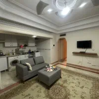 فردوس غرب ۶۰متر ۲خ با آسانسور مشاعات تمیز تخلیه