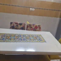 میز ناهار خوری کاملا سالم