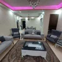 مبل وگل میز زیباوتمیز