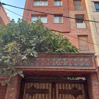 میدان ساعی  کوچه منفرد   ویلایی ۱۳۰متر