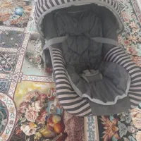 کریر و آغوشی