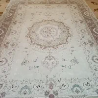 فرش 12متری کرم رنگ کاملا سالم