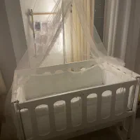 تخت و گهواره کودک