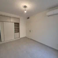 ۱۷۶ متر کلنگی همراه با ۲۵ متر مغازه تجاری فعال