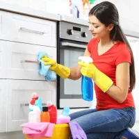 شرکت خدماتی نظافتی نگین ساعت1400بابیمه حوادث