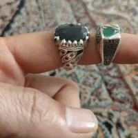 انگشتر زمرد ویاقوت کبود اصلی معاوضه با زنجیر نقره