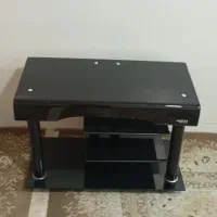 میز تلوزیون شیشه ای