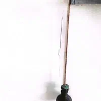شاقول برنزی بریشدن، حدودا نیم کیلو وزن دارد