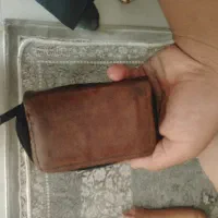 کیف پول به همراه مدارک پیدا شده