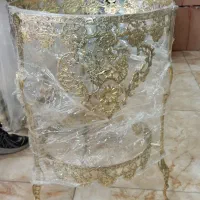 تعدادی لوازم برنزی با قیمت توافقی به فروش میرسد