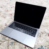 لپتاپ مک بوک پرو با دوربین معاوضه میشود