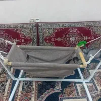 گهواره کودک سالم