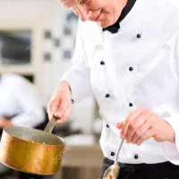 آشپزی درمجالس ترحیم وعقدوعروسی مراغه