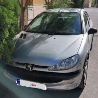 پژو ۲۰۶ صندوقدار