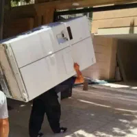 خدمات باربری واسباب منزل صداقت بار ارسال کارگر