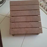 زیرپایی جهت میزهای اداری  و مطالعه و اشپزخانه