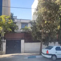 جردن ویلایی دربست 500 متر بازسازی شده مناسب مشاغل