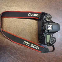 دوربین کانن 90Dبا لنز 50f1.4usm