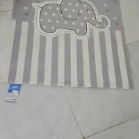 فرش اتاق فیلی همراه اویز موزیکال تخت